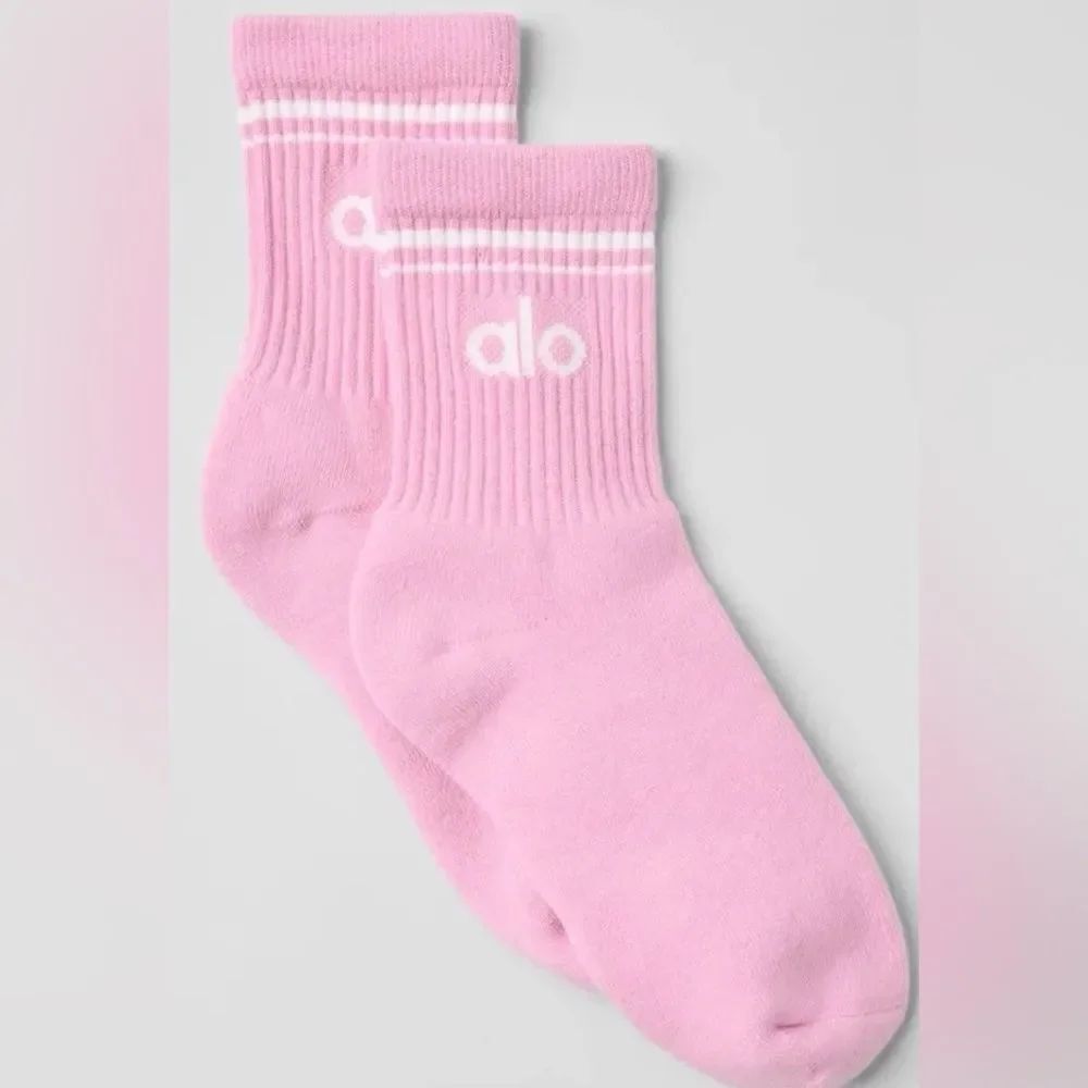 ALO Yoga Half- Crew Socks